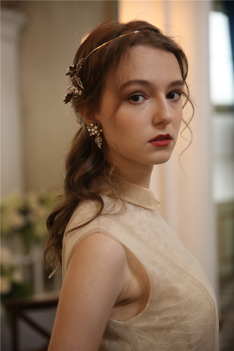 High Quality Fashion Elegant Vintage Flower Gold Leaves Hairband Earring Set