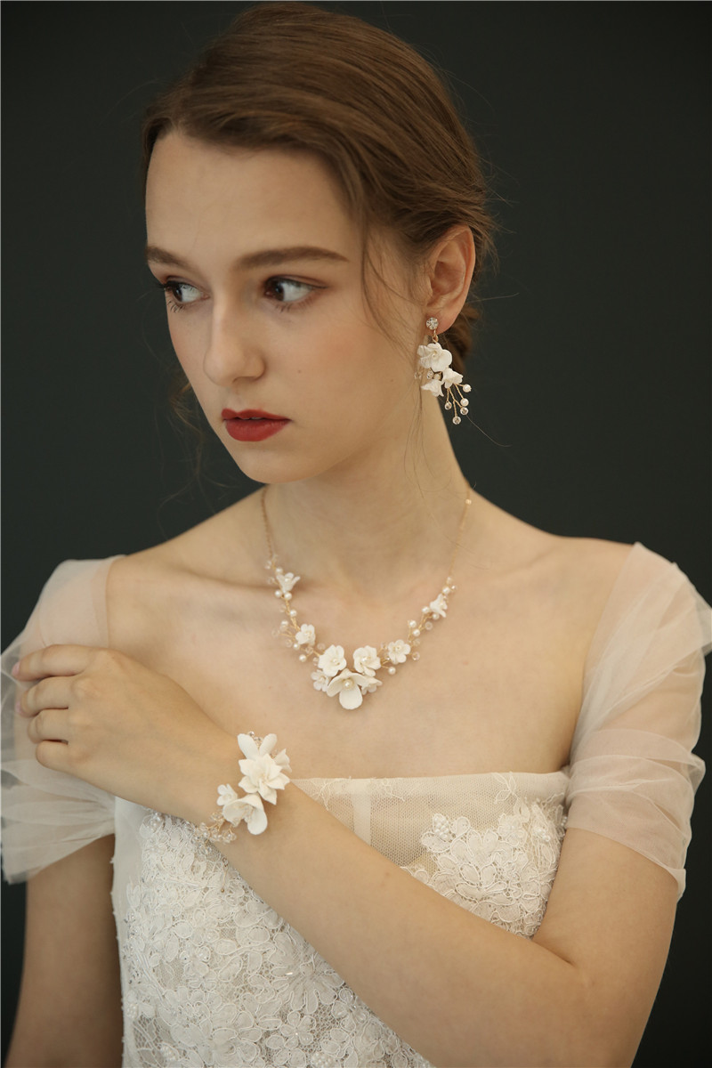 Creative Ceramic Flower Bridal Earrings Fashion Bracelet Necklace Set
