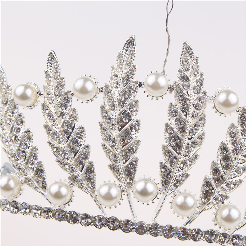 Korean Princess Fashion Crystal Rhinestone Leaf Design Beautiful Pearl Crown
