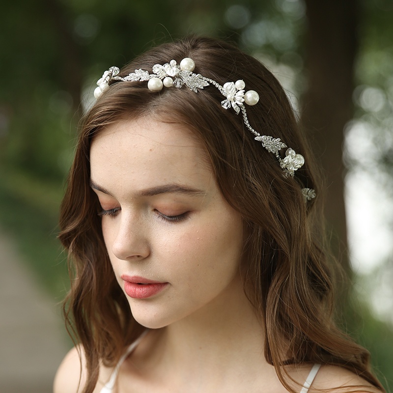 Handmade Gorgeous Silver Rhinestone Pearl Bridal Headband